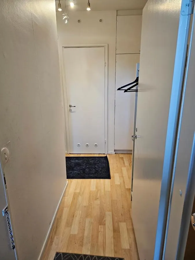Comfortable 1 Bedroom Apartment In Helsinki